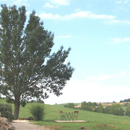 D'hotes Le Val De La Garenne Bed & Breakfast 3*