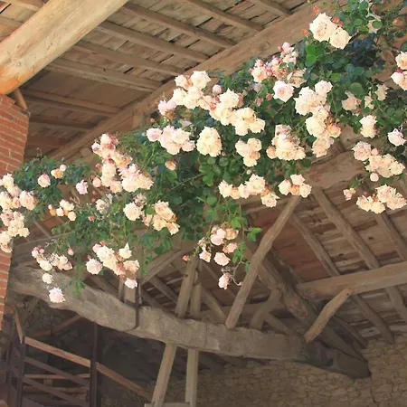 Bed & Breakfast D'hotes Le Val De La Garenne 3*