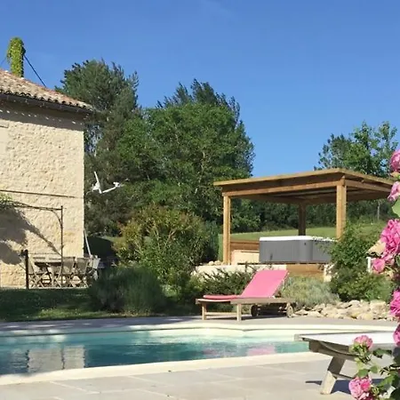 Bed & Breakfast D'hotes Le Val De La Garenne 3*